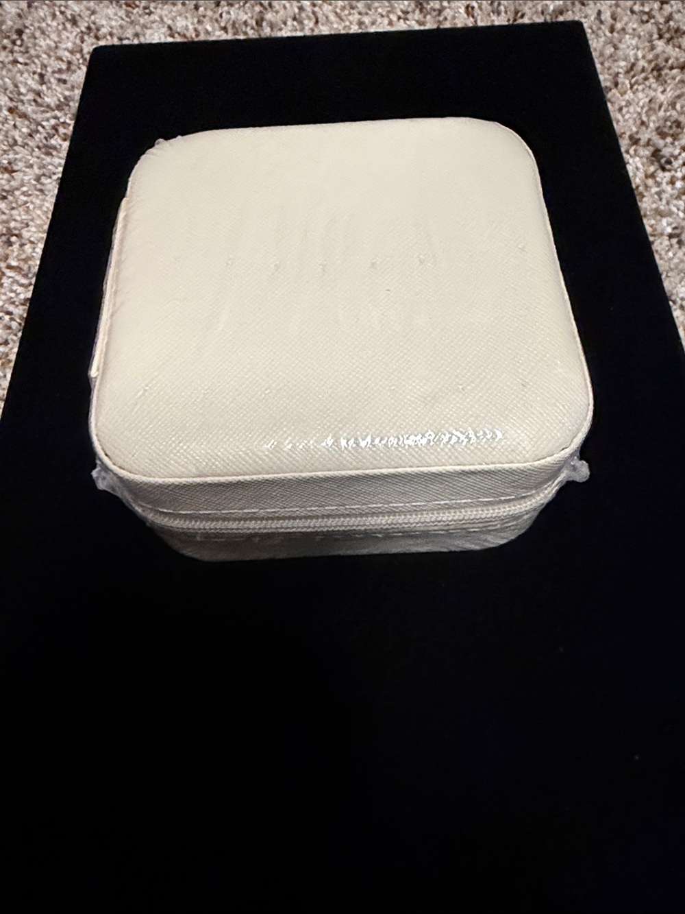 Compact cream Travel Jewelry Case